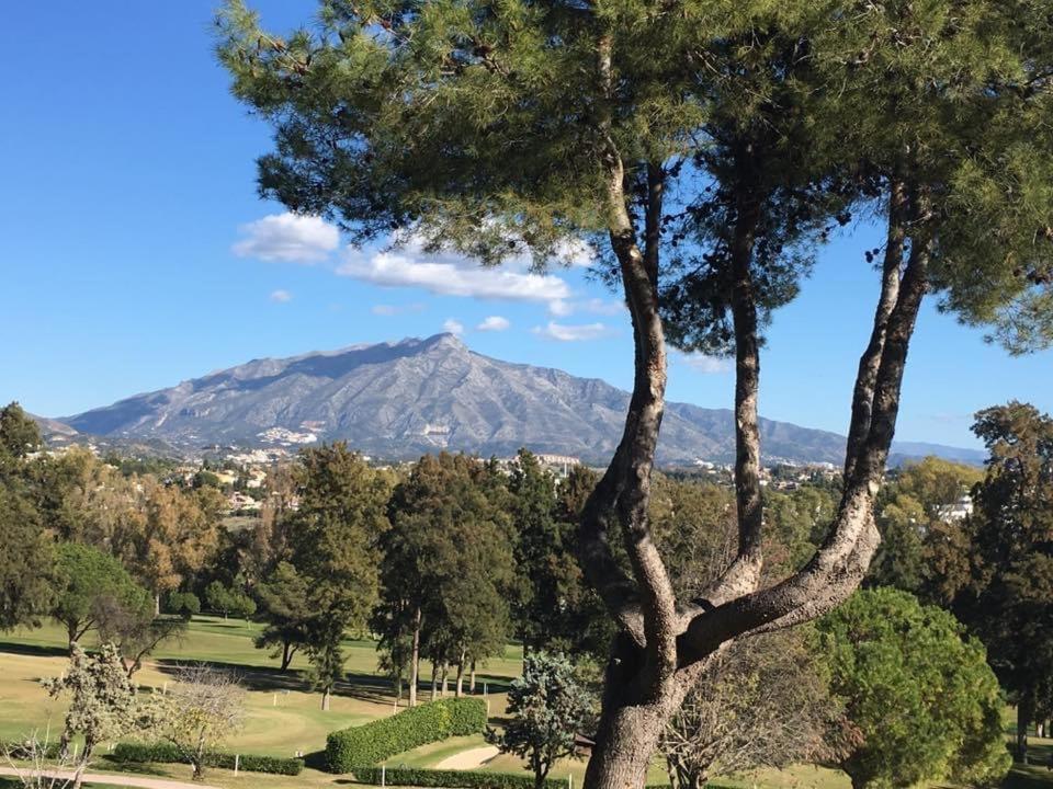 Habitacion Deluxe Con Bano Privado En Atalaya Apartagolf, Estepona Extérieur photo