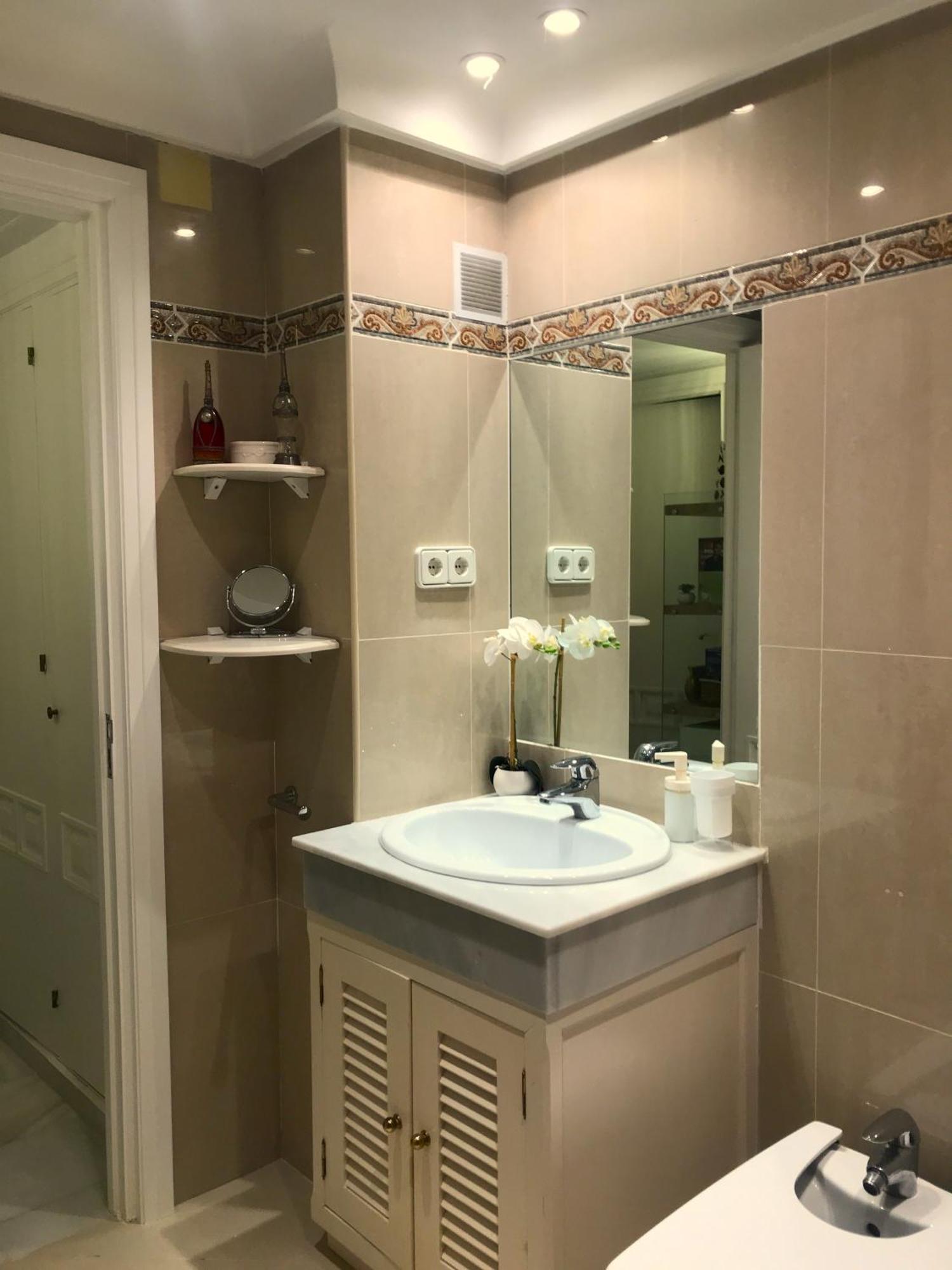 Habitacion Deluxe Con Bano Privado En Atalaya Apartagolf, Estepona Extérieur photo