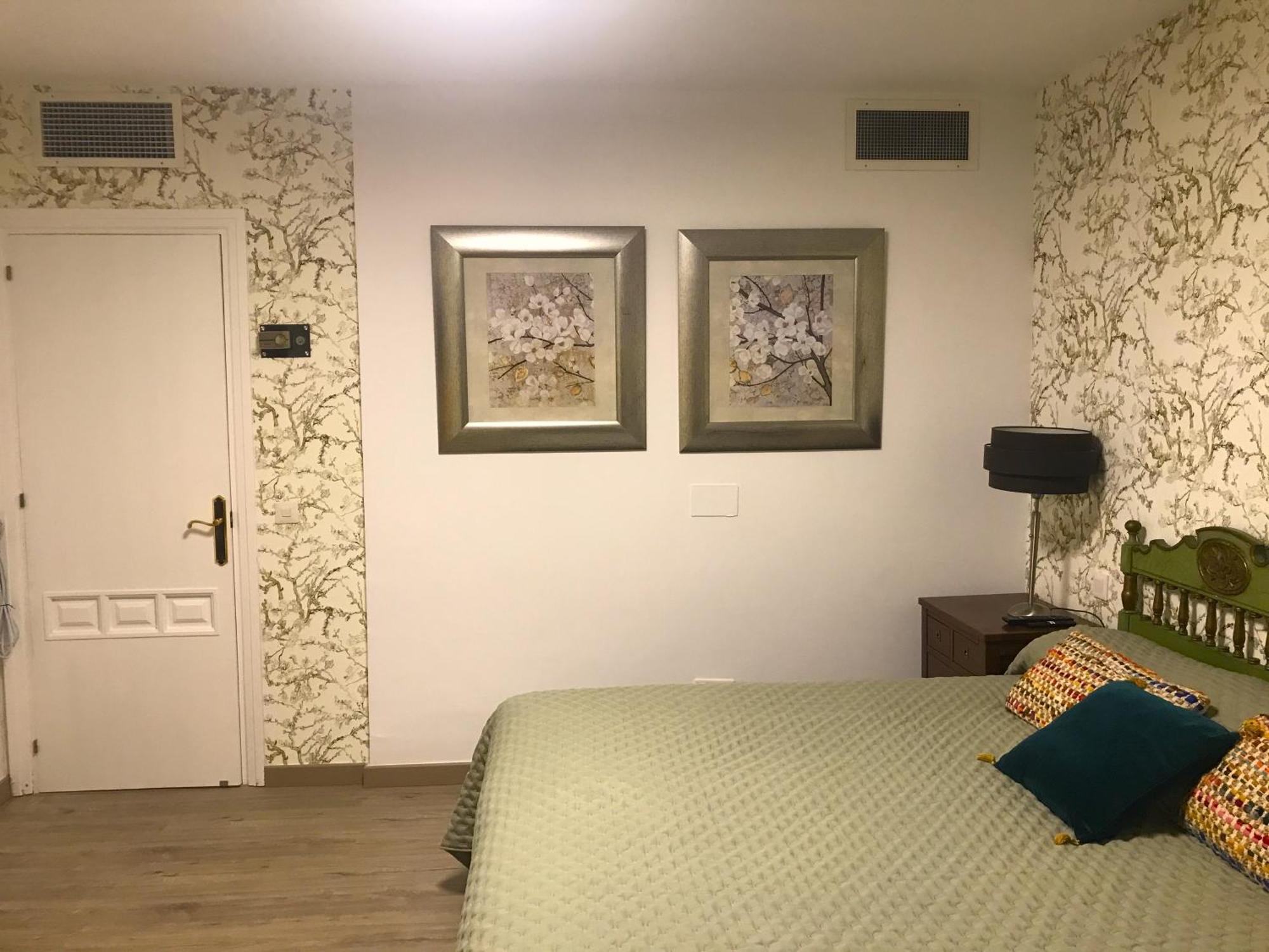 Habitacion Deluxe Con Bano Privado En Atalaya Apartagolf, Estepona Extérieur photo