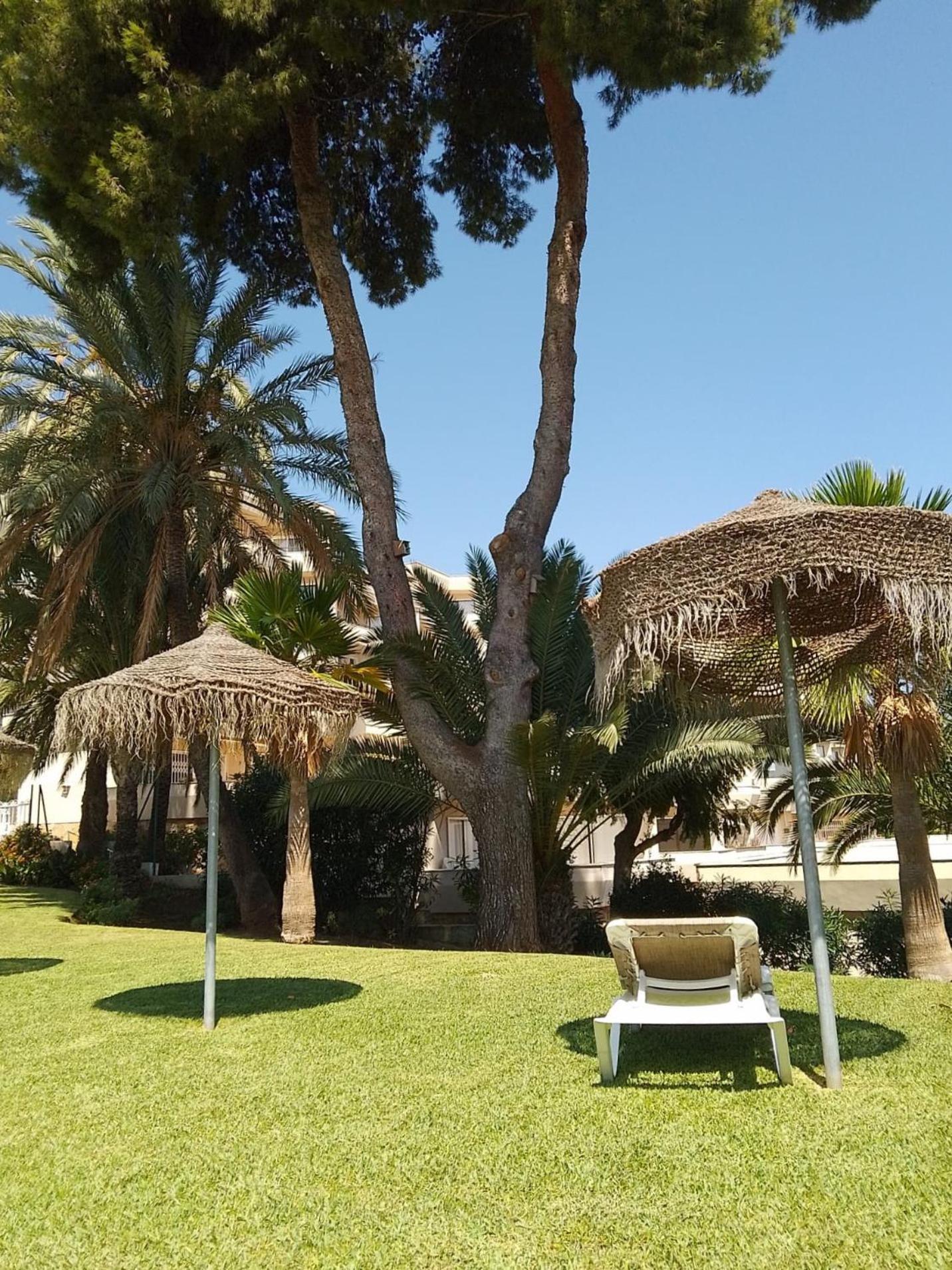 Habitacion Deluxe Con Bano Privado En Atalaya Apartagolf, Estepona Extérieur photo